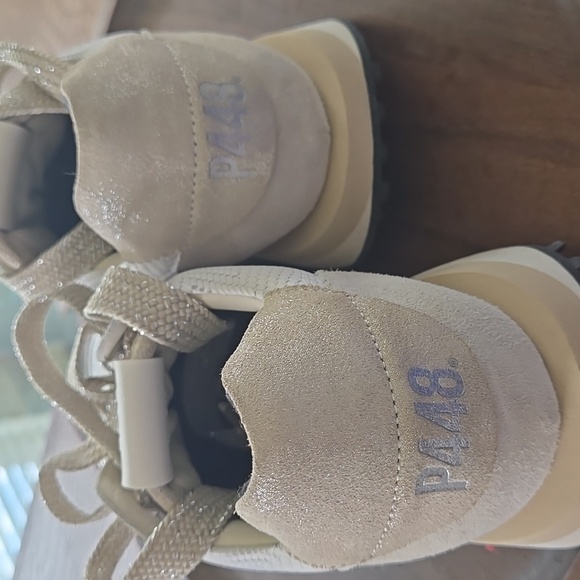 P448 Sneakers